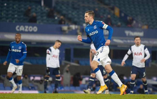 确保在赛事 确保在赛事